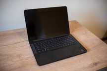 Razer Blade 14 (2016) – i7 / GTX 1060 / QHD+ / 16GB RAM / SSD 256GB