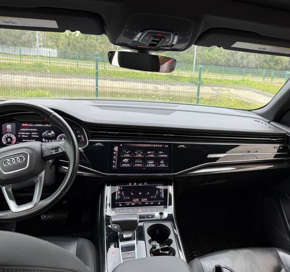 Audi Q8 2018 р. Premium 55 TFSI Quattro цікавить обмін!