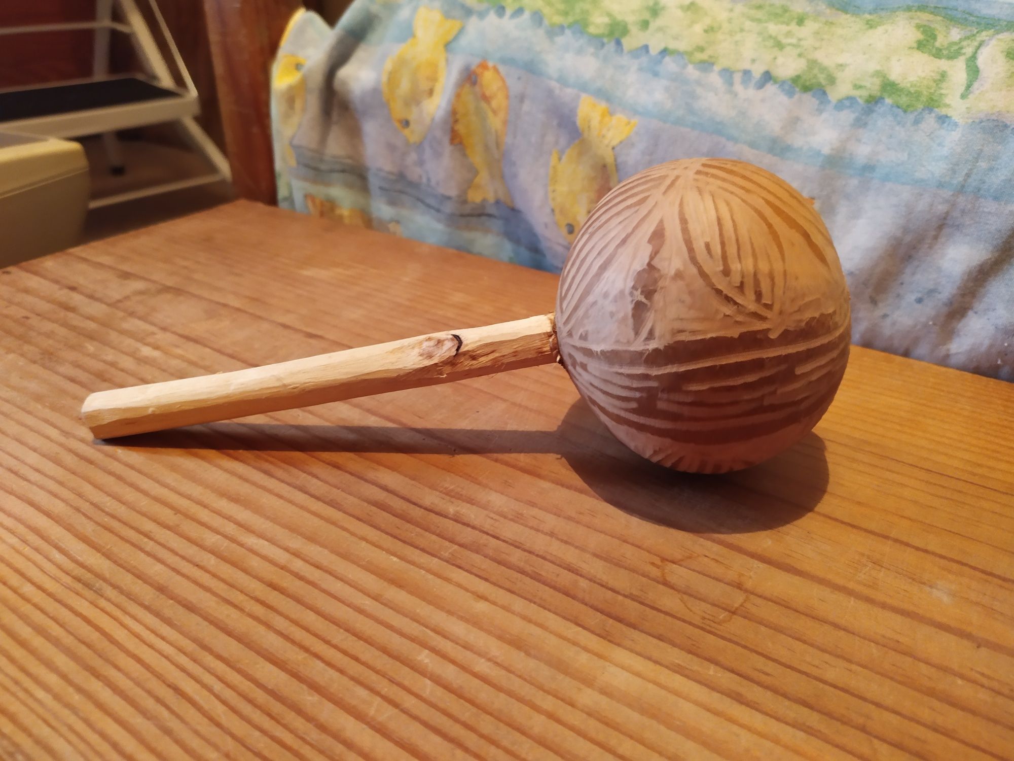 Maraca de madeira