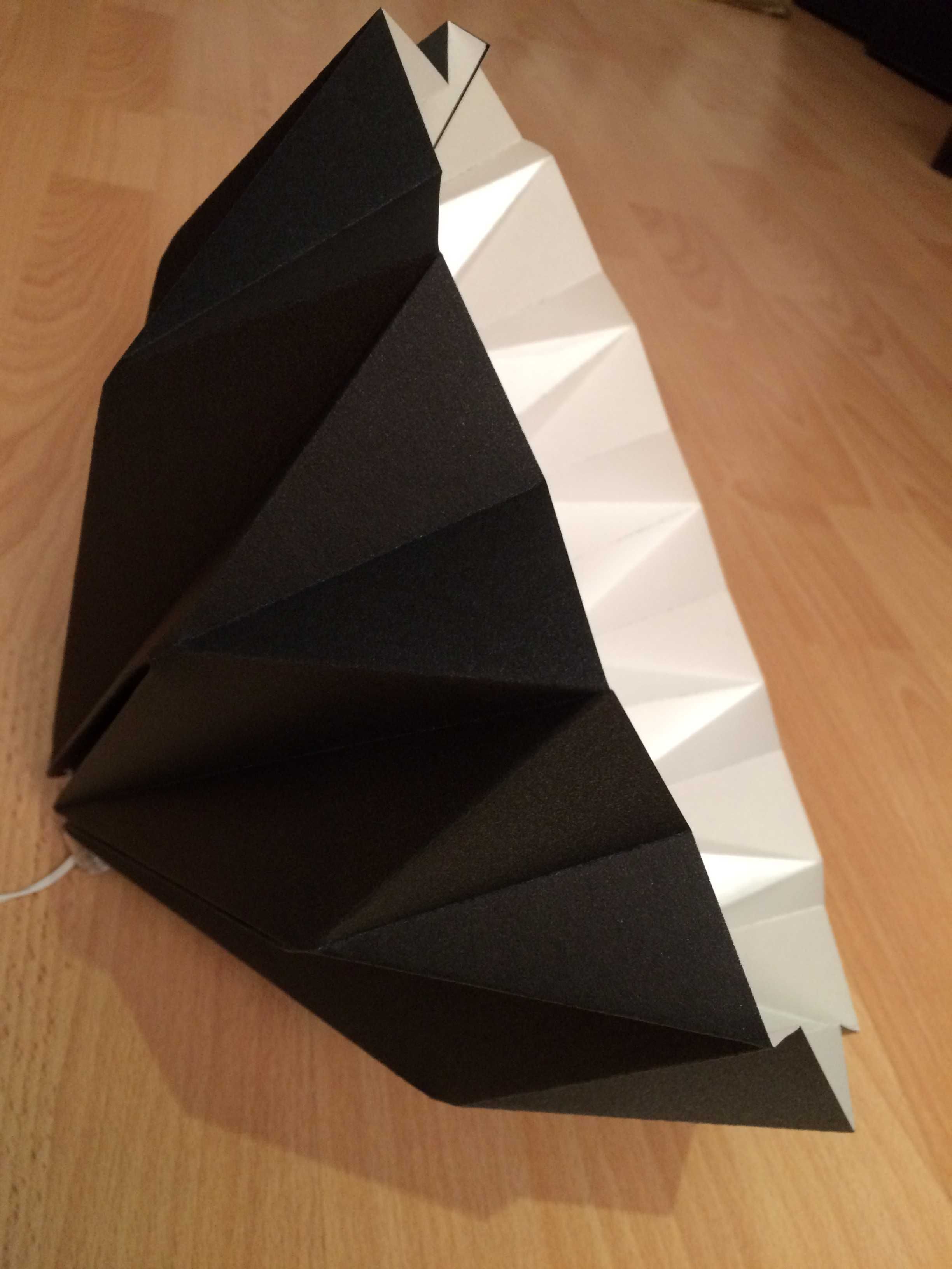 Abażur lampa klosz papierowy origami origamilamp
