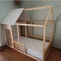 Cama montessori casinha