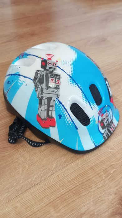 Kask rowerowy i deskorolkowy