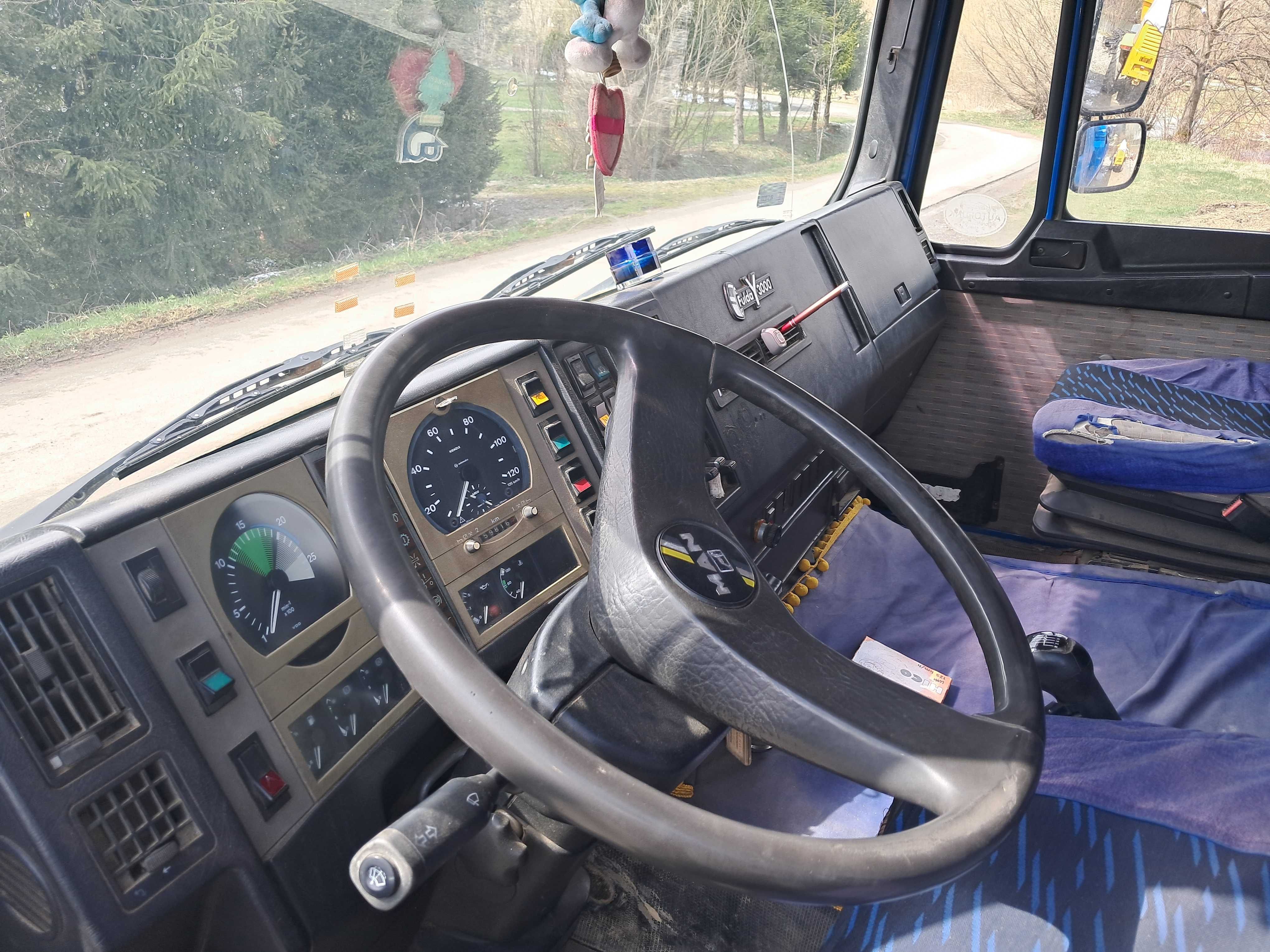 MAN 25.372 6x4 wywrotka specjalny