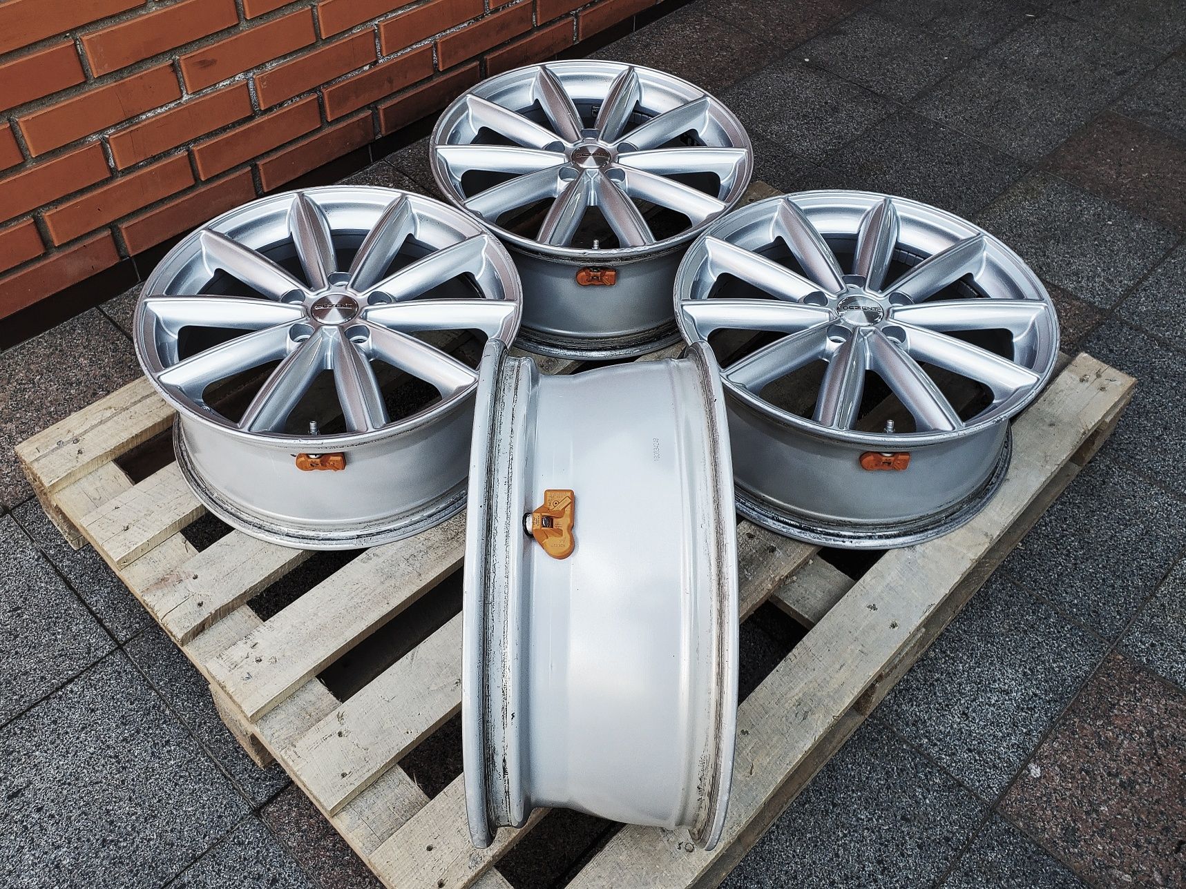 Диски R17 5x112 | Original | Germany | Рідна фарба | Датчики тиску