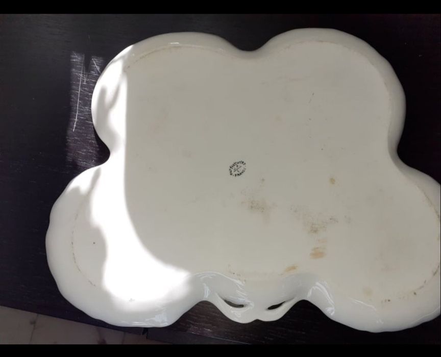 Serviço chá para duas pessoas muito antigo. Limoge.