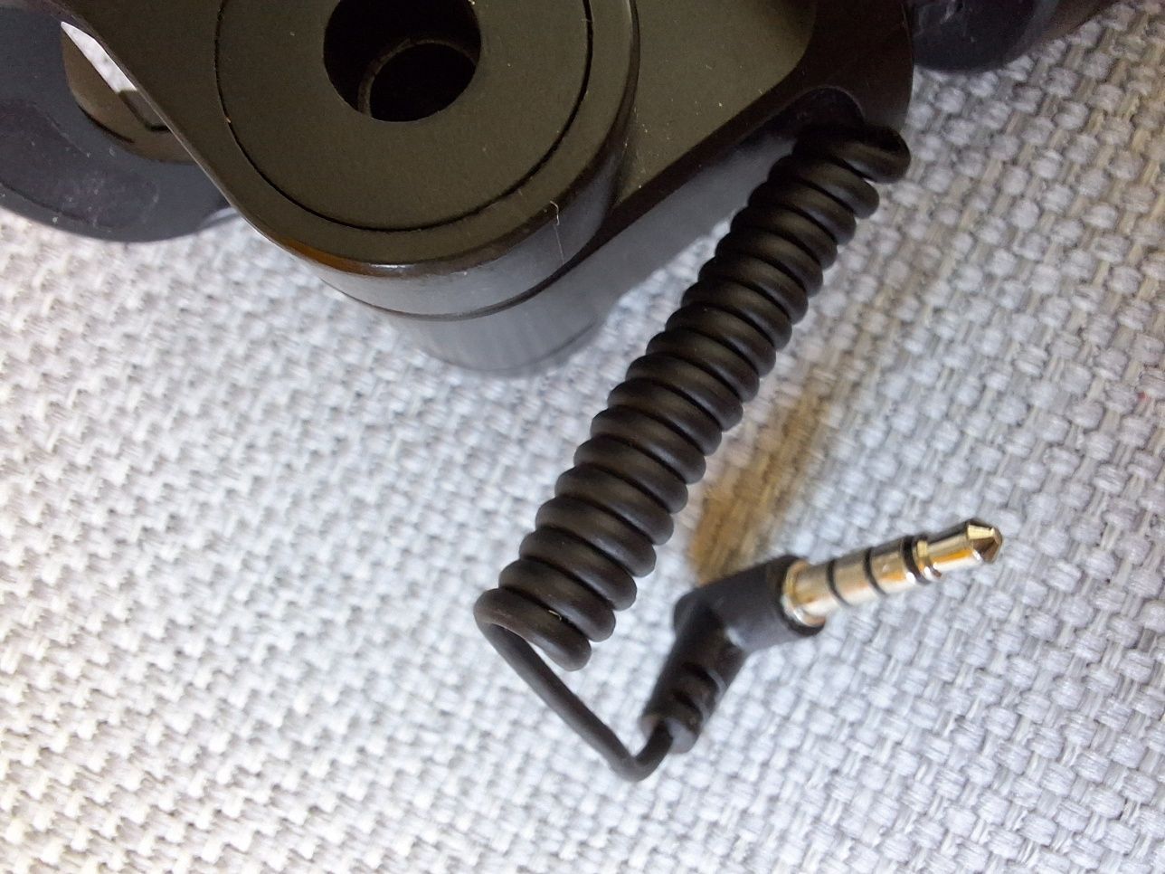 Монопод селфі палка Xiaomi Monopod Mi Cable XMZPG04YM