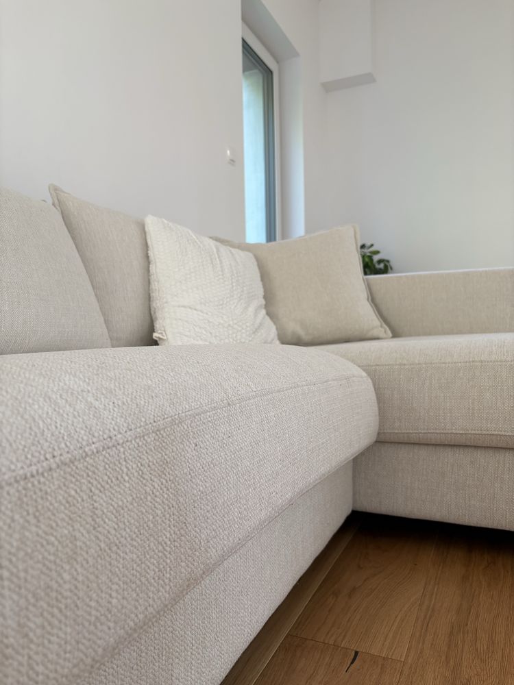 Sofa 5-osobowa Lilviken Beliani w kolorze kremowym