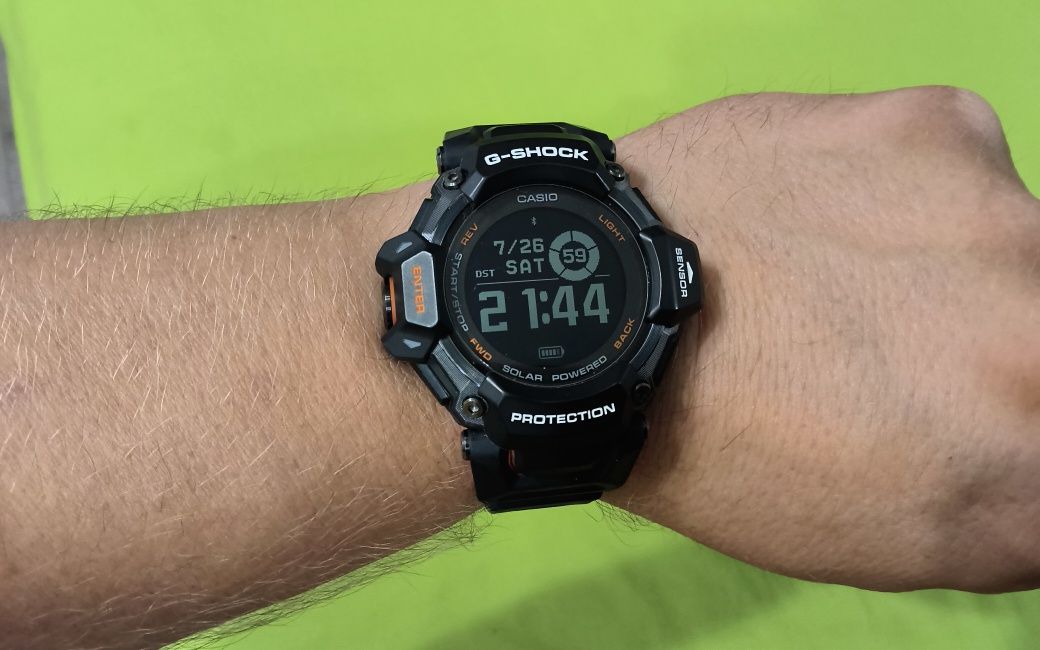 Часы Casio G-Shock GBD-H2000-1AER