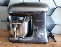 Robot kuchenny planetarny