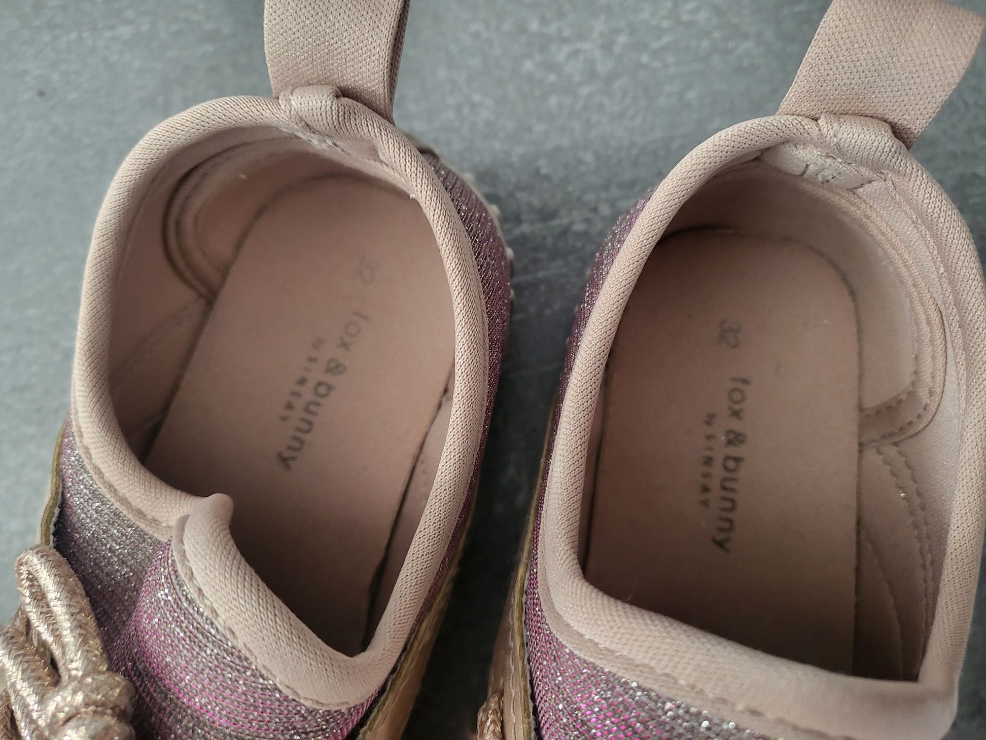 32 baleriny baletki czarne pepperts tenisówki sneakersy sinsayb