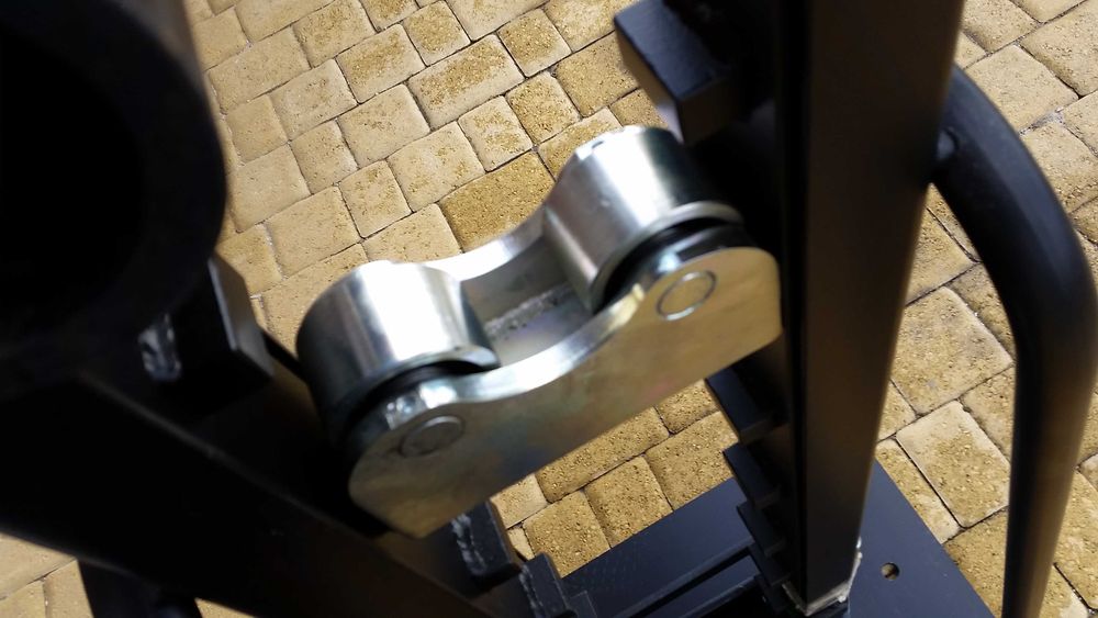 Wynajem podnośników do bębnów kablowych 5 i 8 t, podpory łożyskowalne