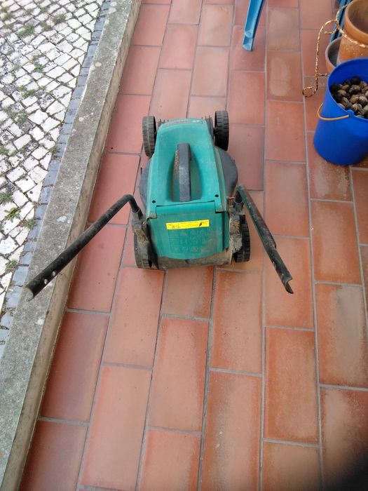Bosch  Rotak  32