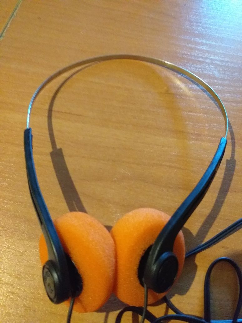 2 pary sluchawek retro