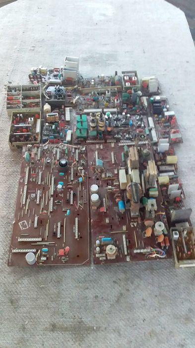 Плати Радіодеталі Електроніка