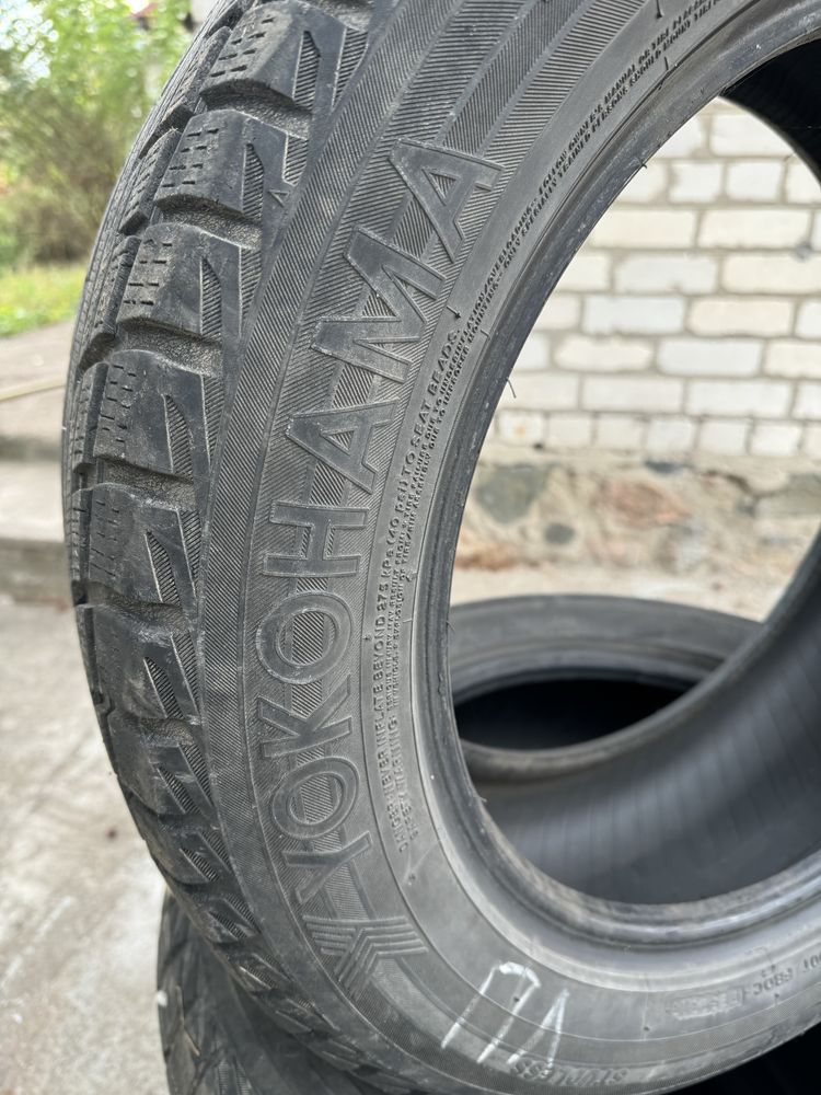 Зимова резина Yokohama 235/60 R18