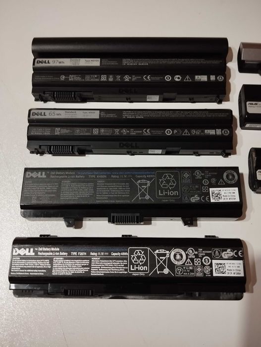 Baterie Laptopowe Oryginalne 8 Sztuk