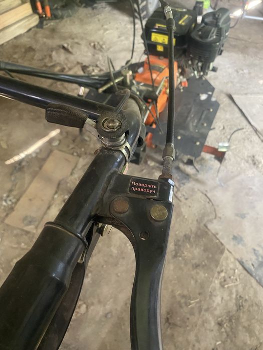 Продам мотоблок бензиновий 7 л.с