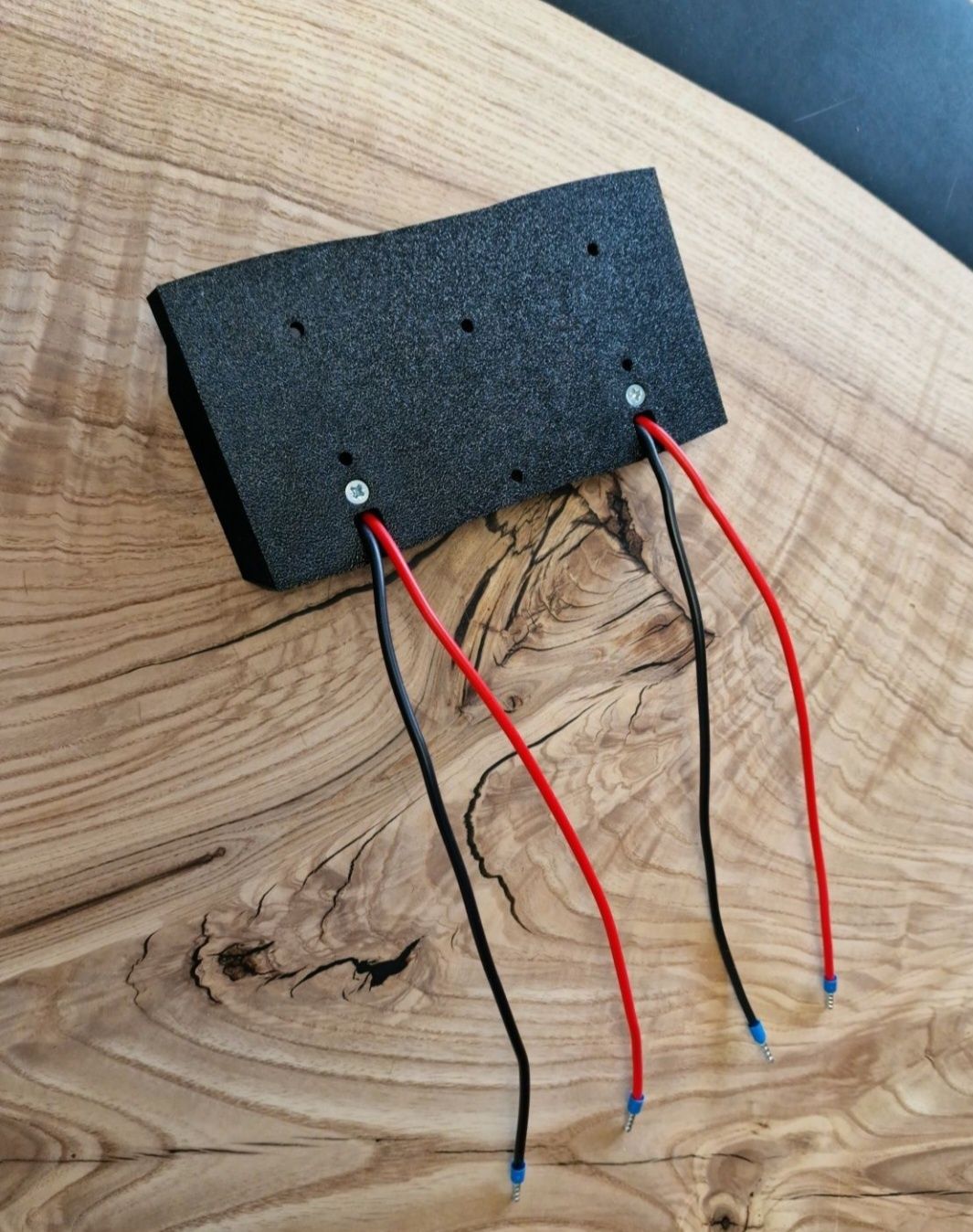 Adapter Parkside na dwa akumulatory Podwójny