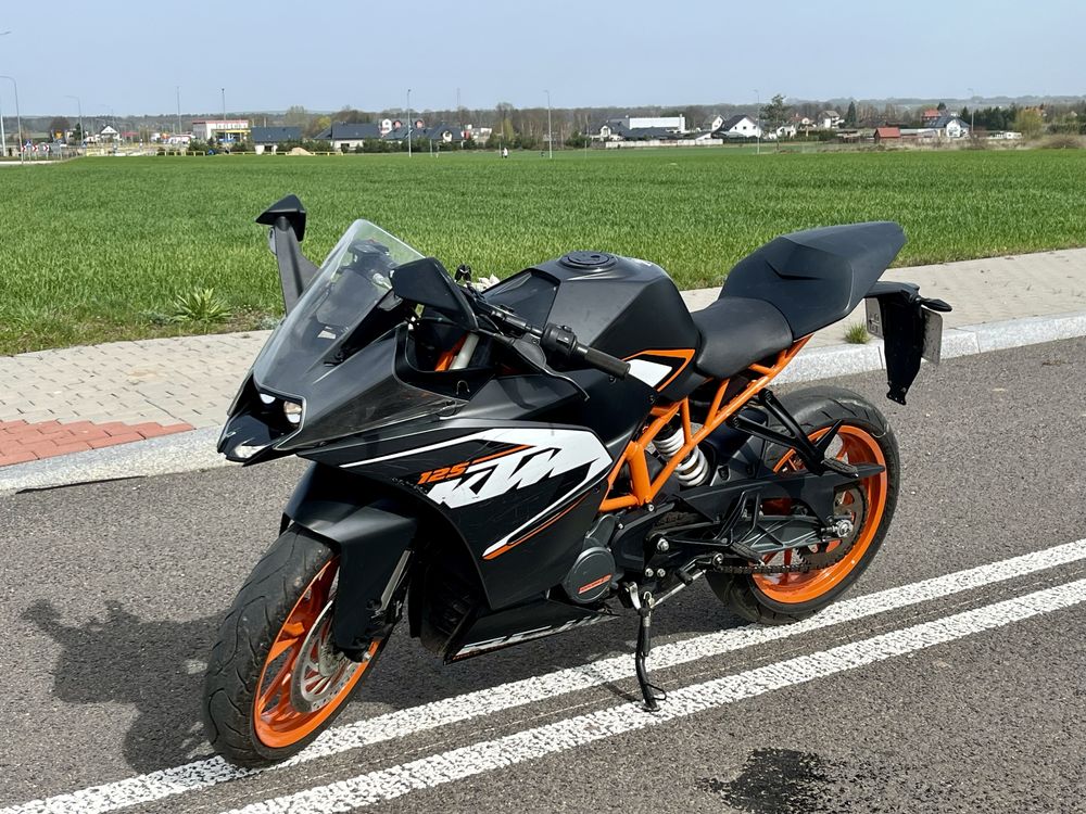 KTM RC 125  przebieg 1475km ORYGINAŁ jak NOWY