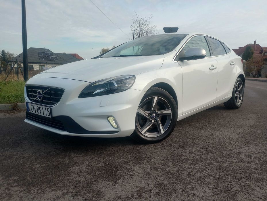 Volvo V40 R-Design, 2015r, 2,0 D2 (120KM)