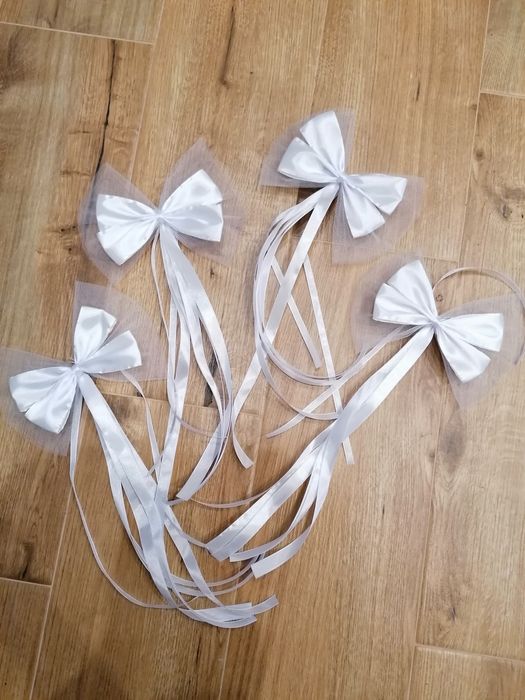 Kokardy na ogrodzenie