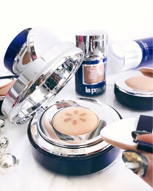 Пудра-кушон La Prairie Skin Caviar essence in foundation