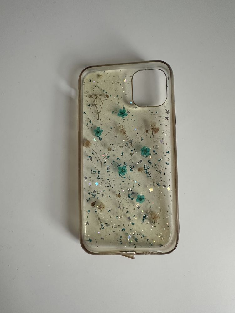 Plastikowy case / etui iPhone 11