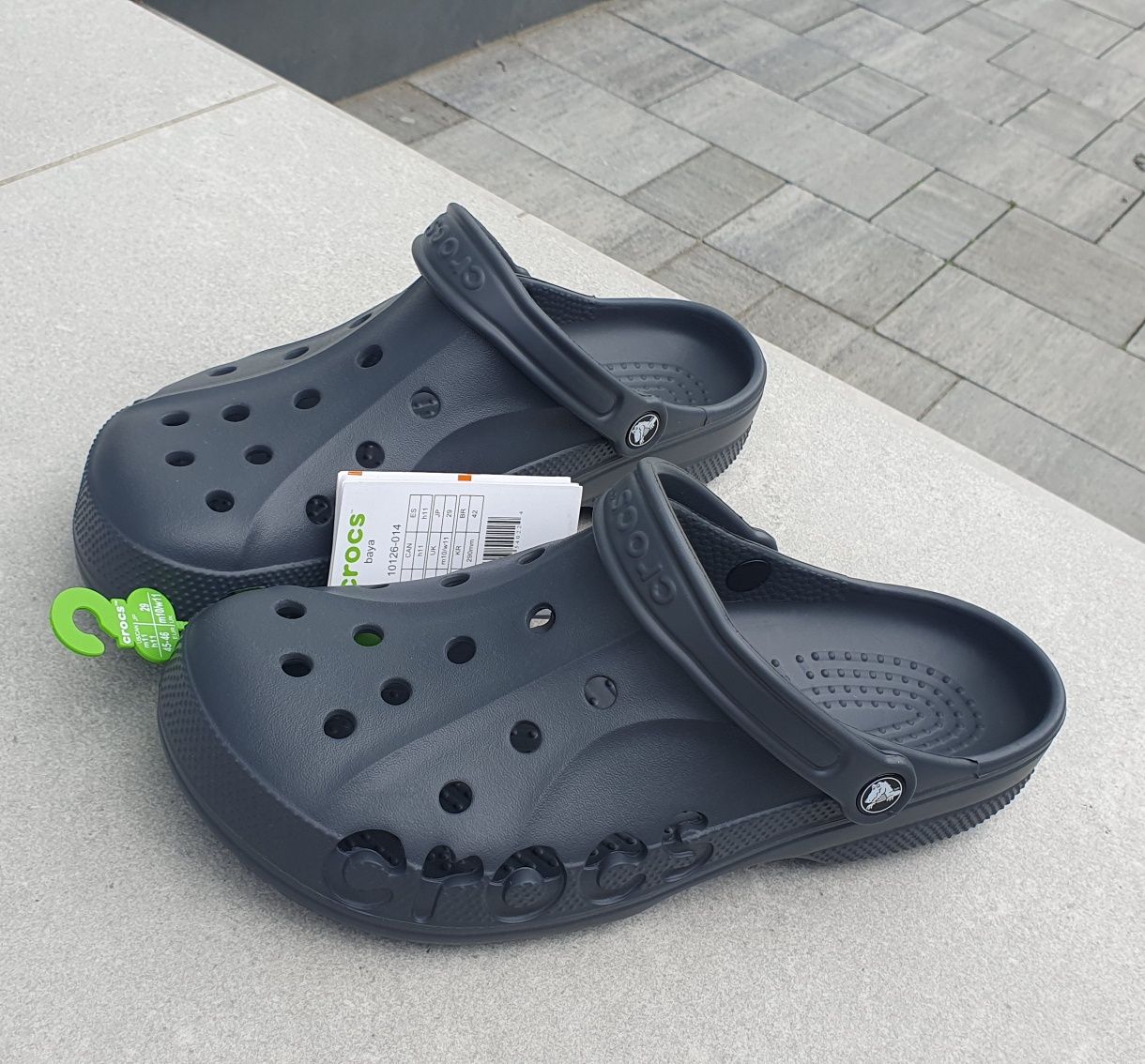 Нові оригіналні Crocs