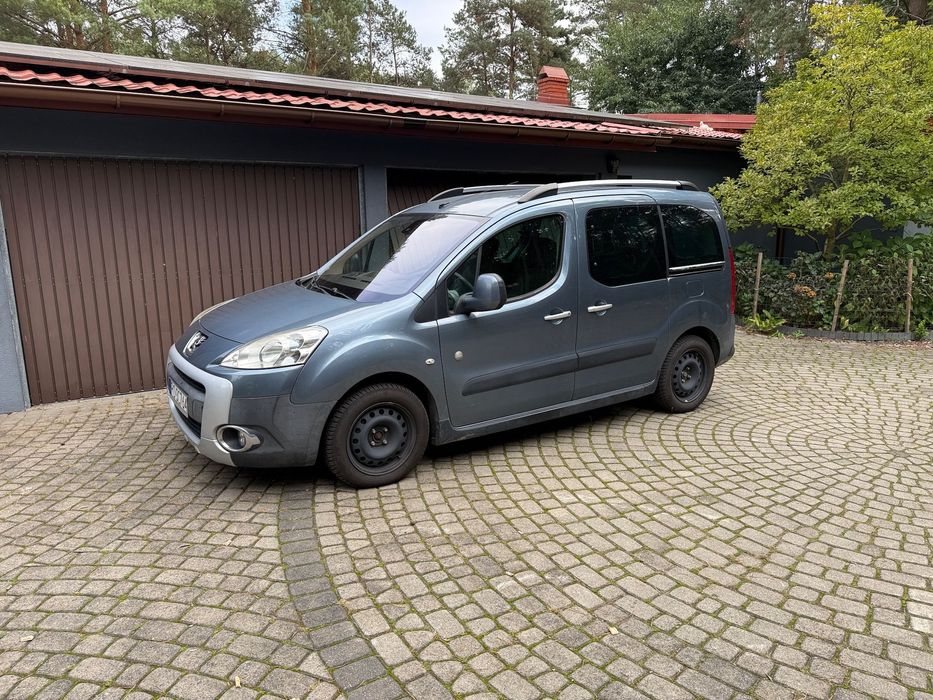 Peugeot Partner Peugeot Partner Tepee Outdoor 1.6 HDi 80 kW (109 KM)
