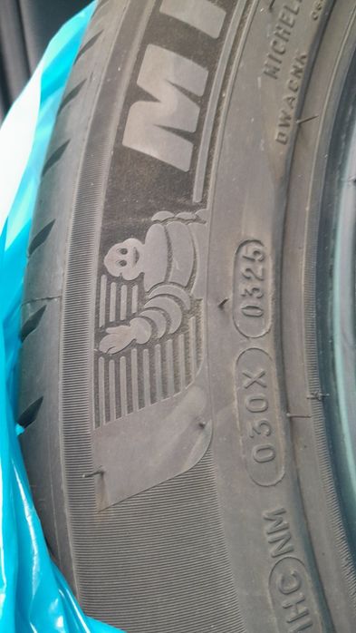 Opny Michelin Primacy 4, 235/50R19