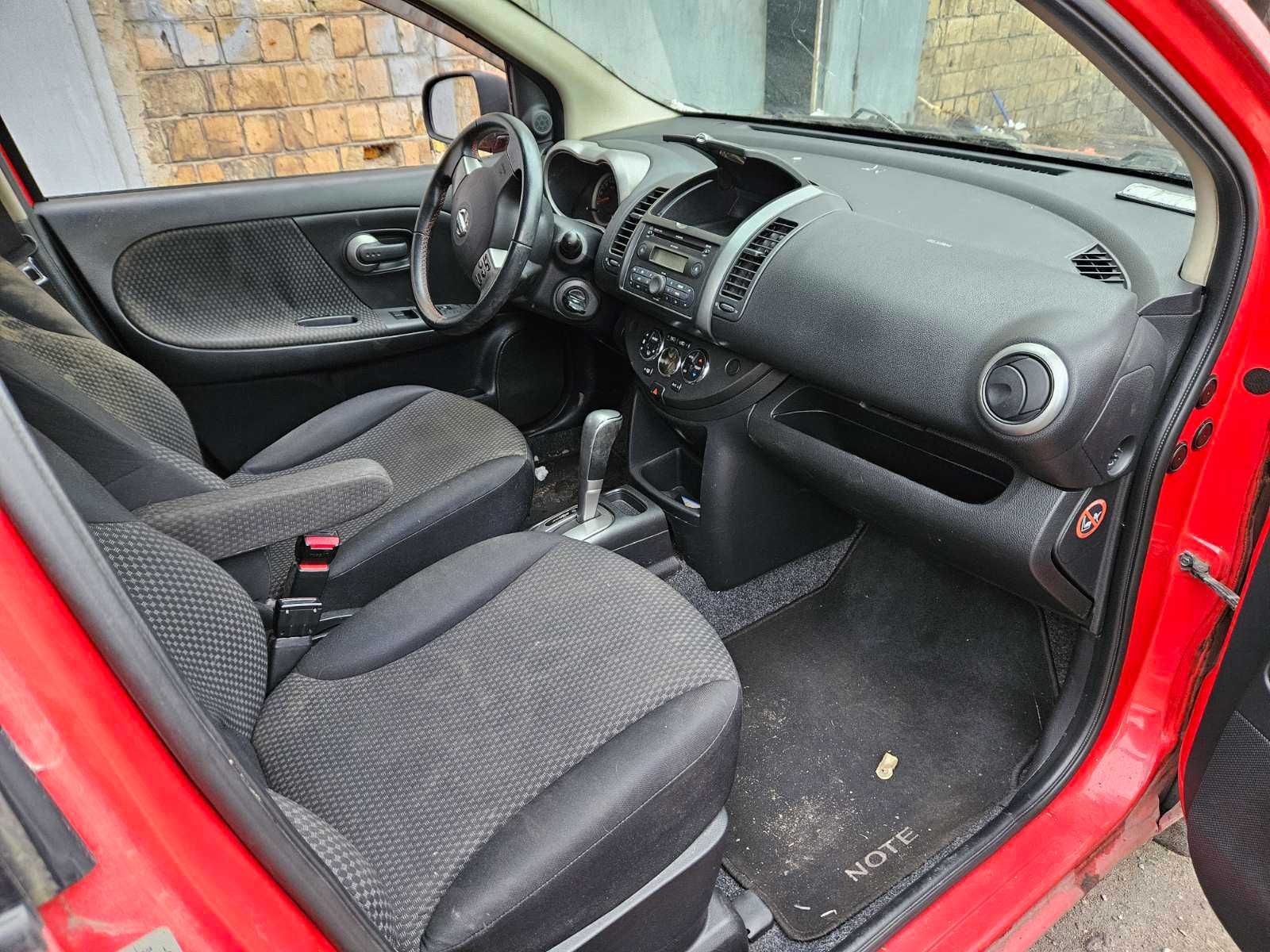 Разборка Nissan Note E11, мотор hr16de, коробка, капот, бампер, ляда