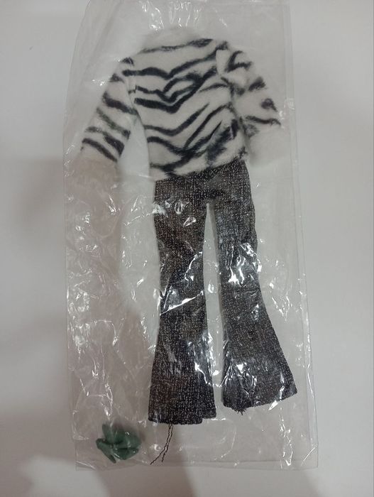 Одежда для куклы "Барби" 29 см.