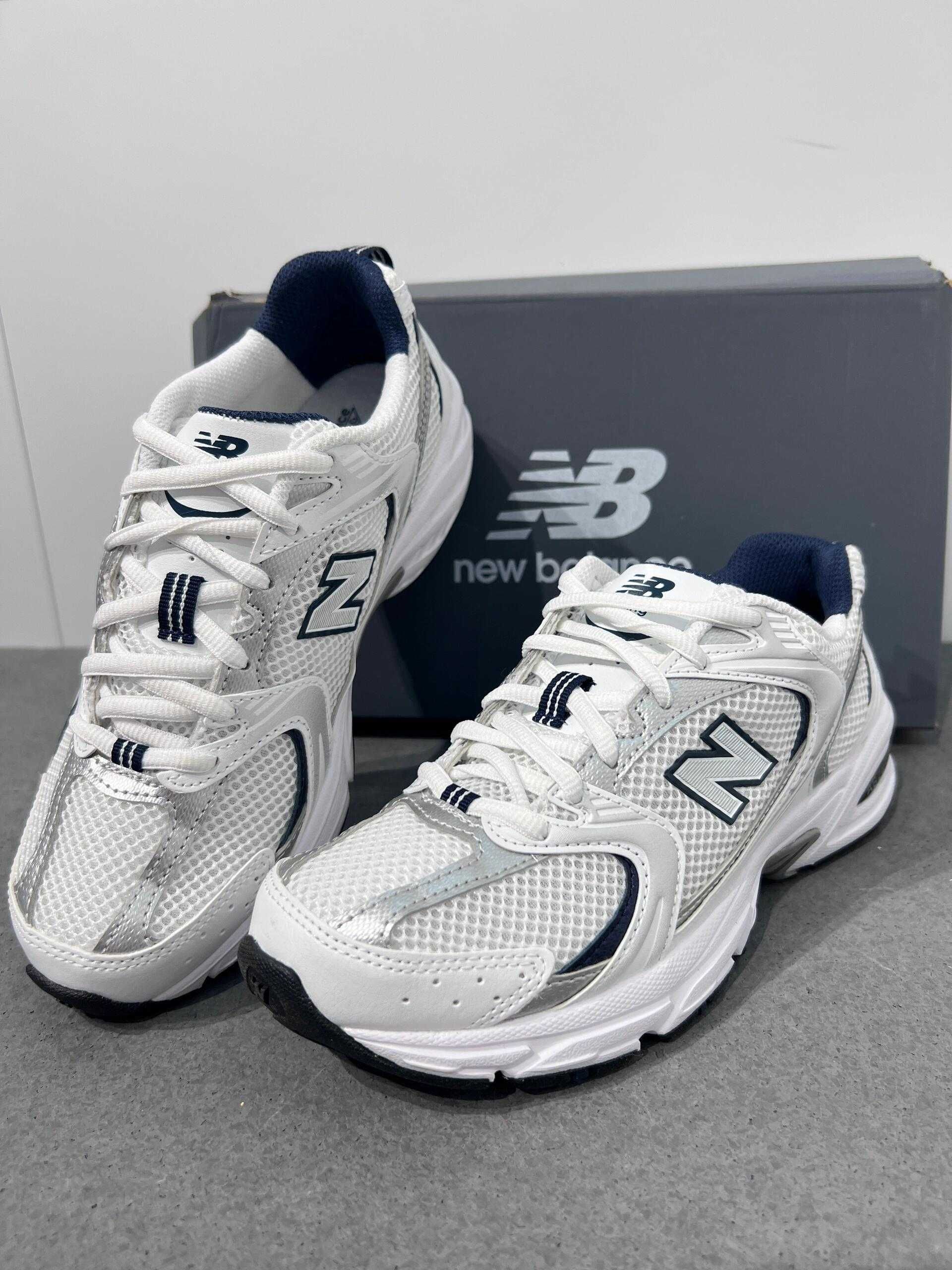 New Balance 530 White Silver Navy 39