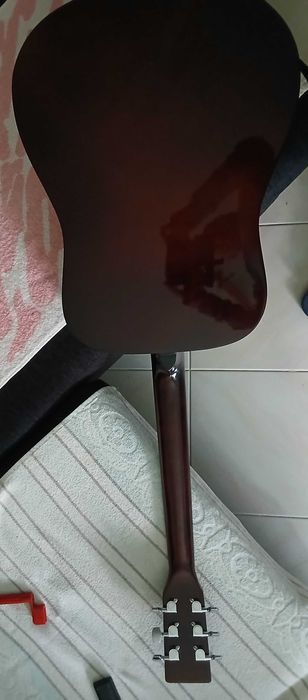 GUITARRA ACUSTICA tamanho adulto