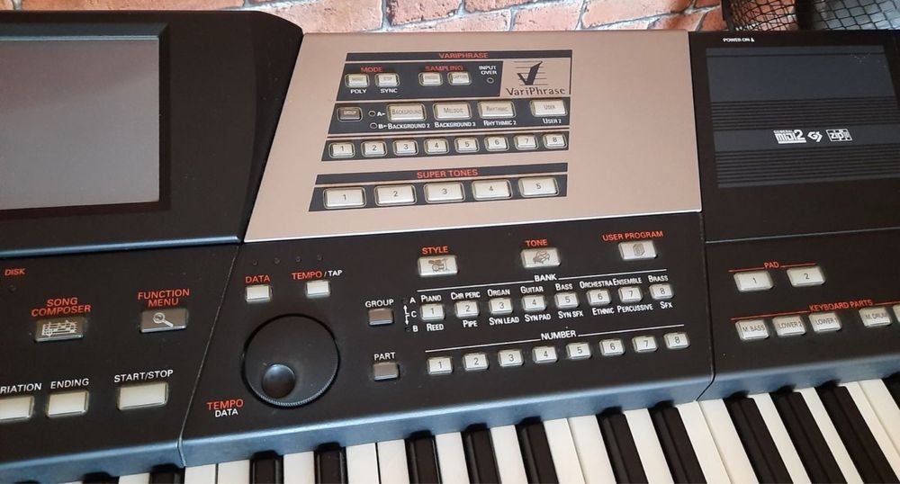 Sprzedam keyboard Roland VA-76
