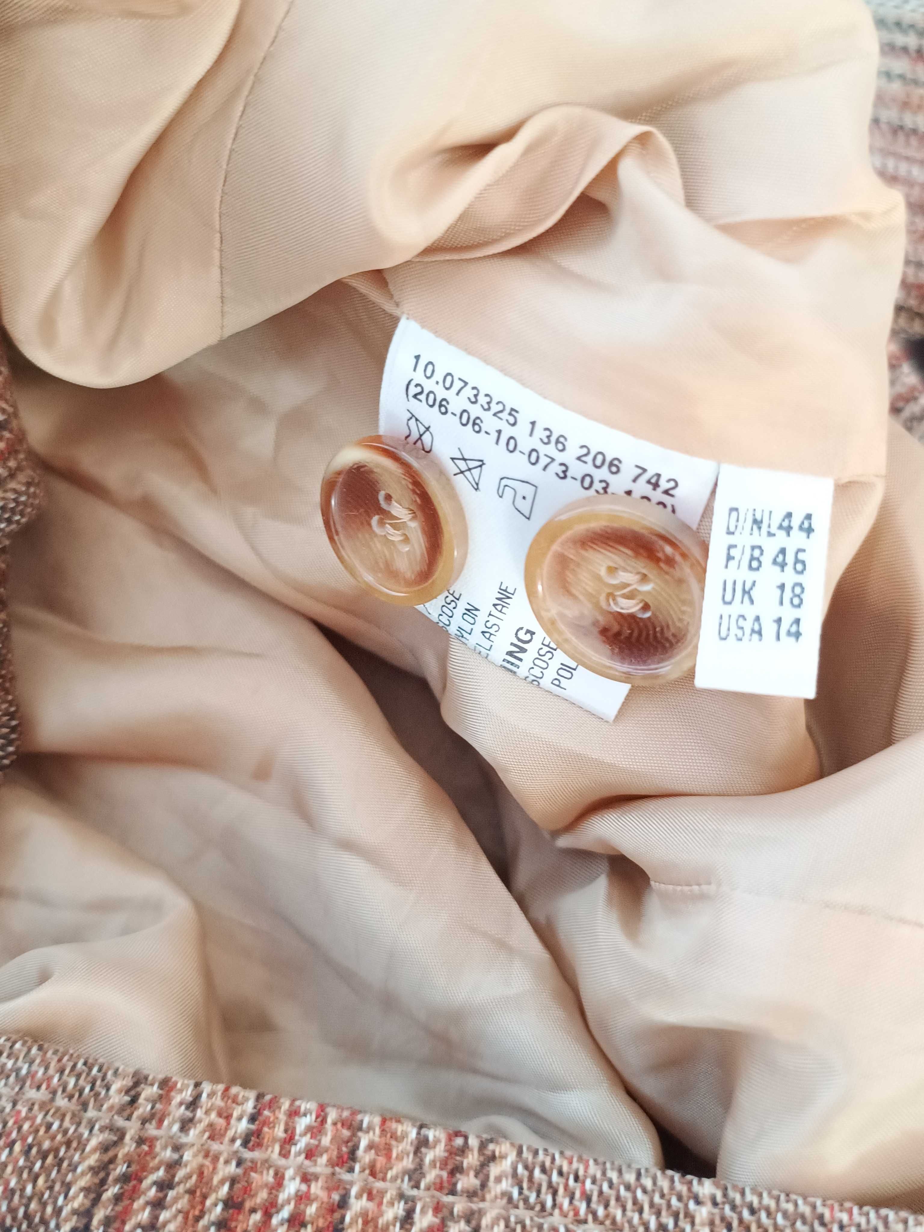 Brązowy żakiet zapinany wełniany damski Delmod rozmiar 44 XXL