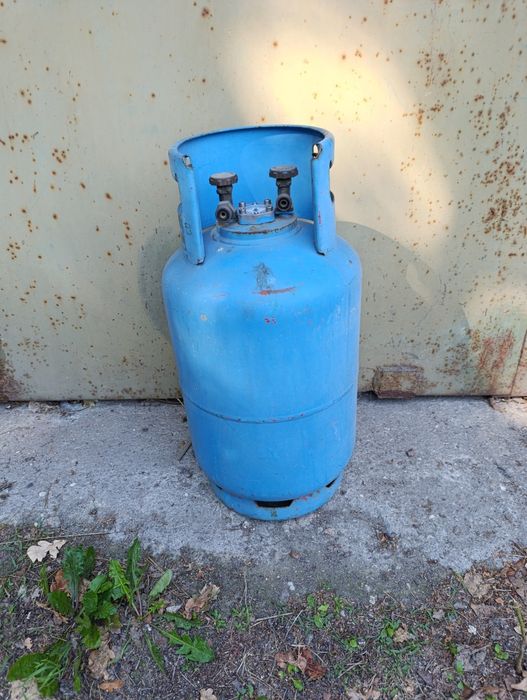 Butla gazowa do kampera.