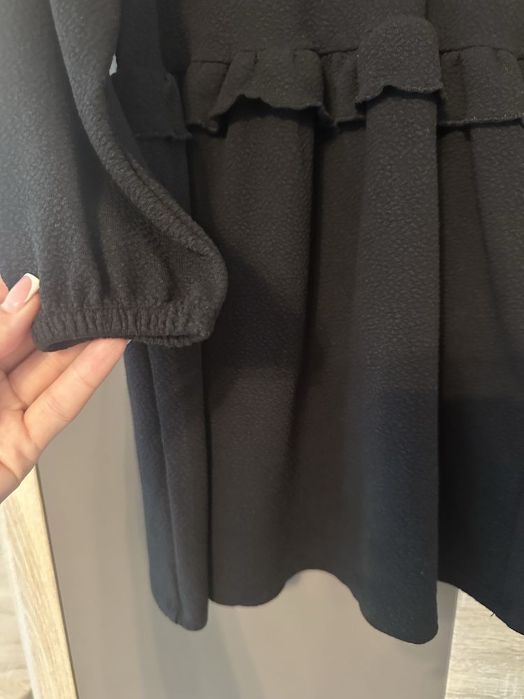 Sukienka z falabankami H&M