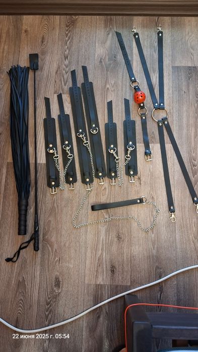 Набор для двоих для игр из натуральной кожи ручной работы