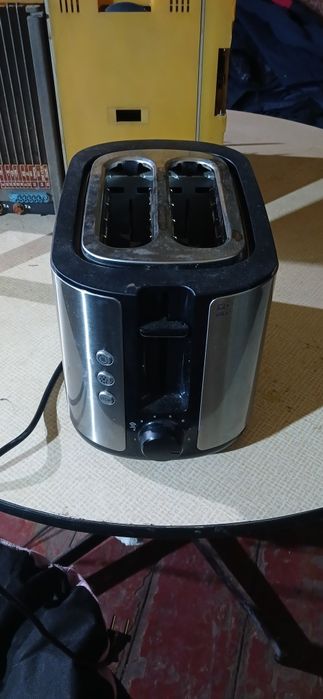 Продам тостер филипс