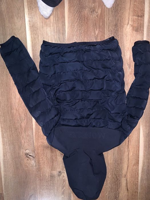 Куртка moncler xs-s 12 years