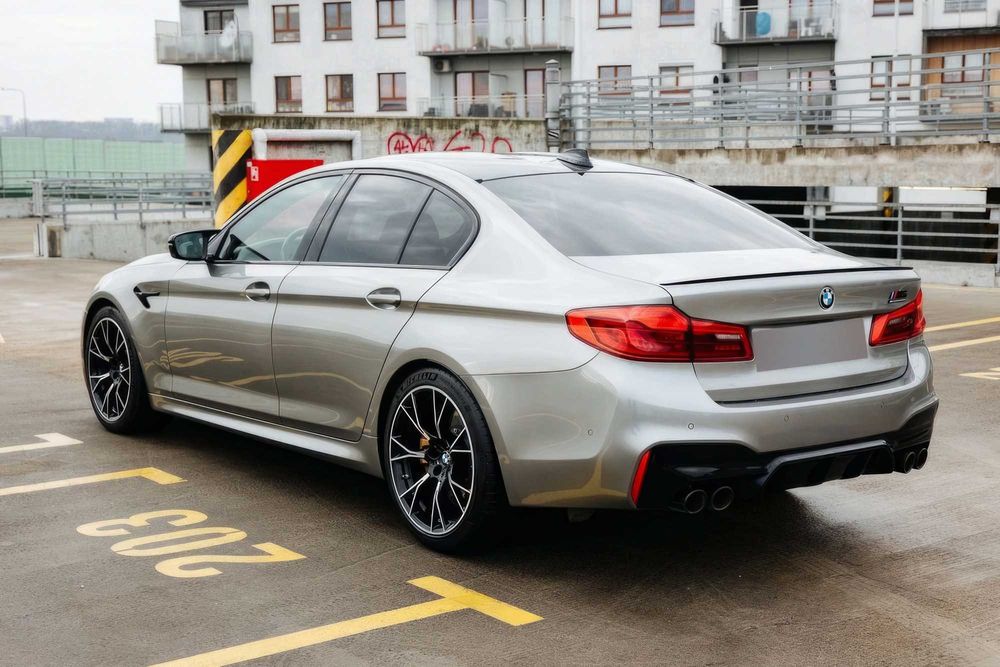 BMW M5 Competition      2019