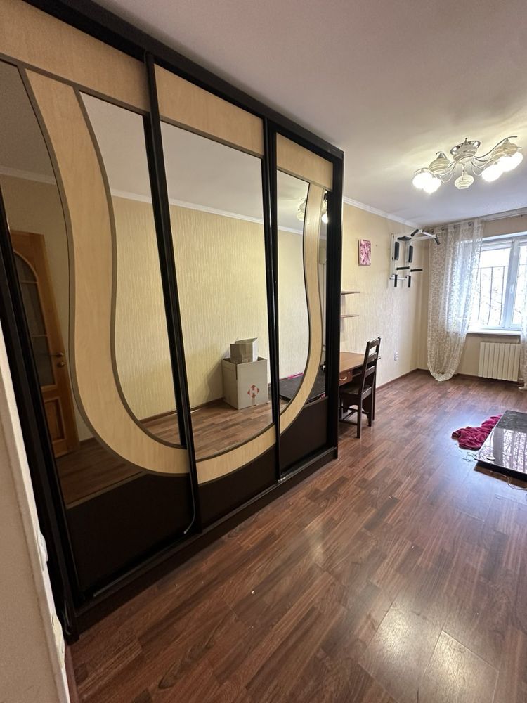 В продажу 3 к к на 3й Слобідській / пр. Центральний
