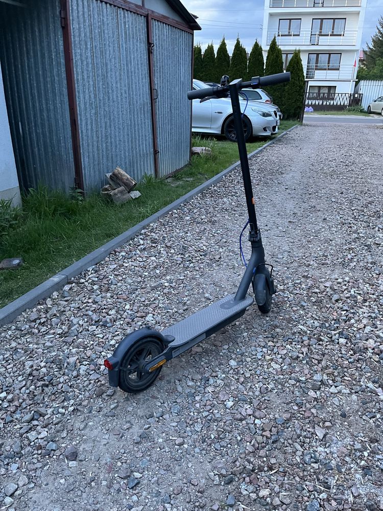 Sprzedam hulajnoge xiaomi mi scooter 3