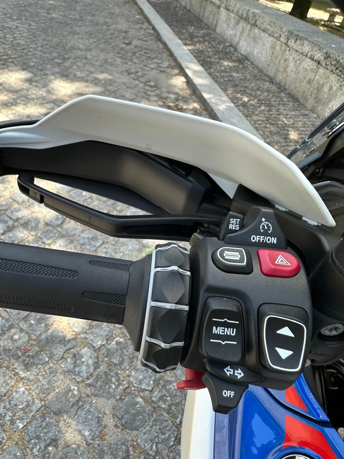 Bmw gs 1300  aceito troca