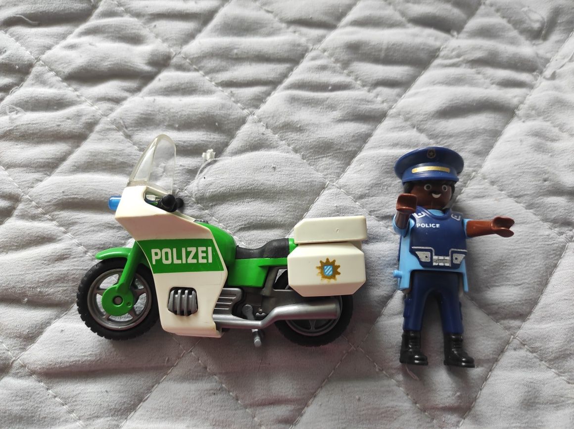 Playmobil motor policyjny i figurka policjanta
