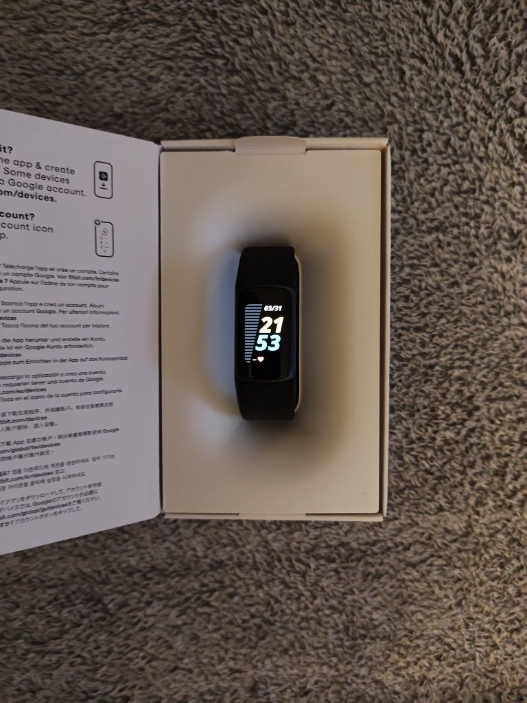 Opaska smartband Fitbit Charge 5 po wymianie
