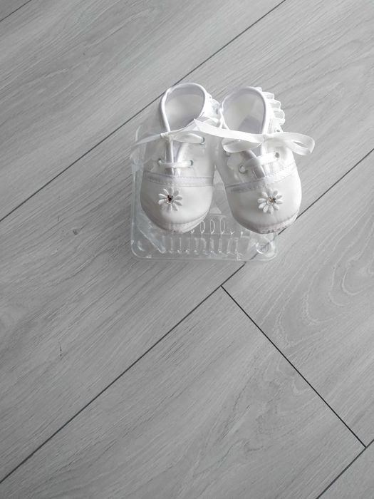 buciki do chrztu, rozmiar 10