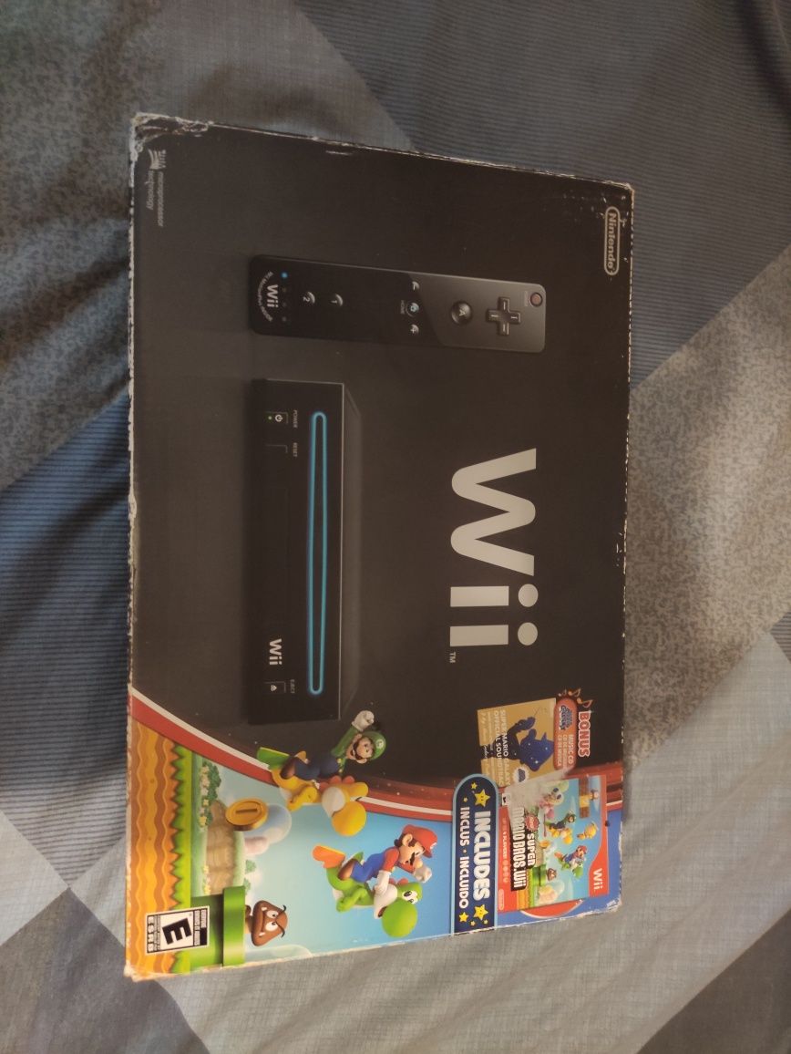 Продам новую Nintendo Wii