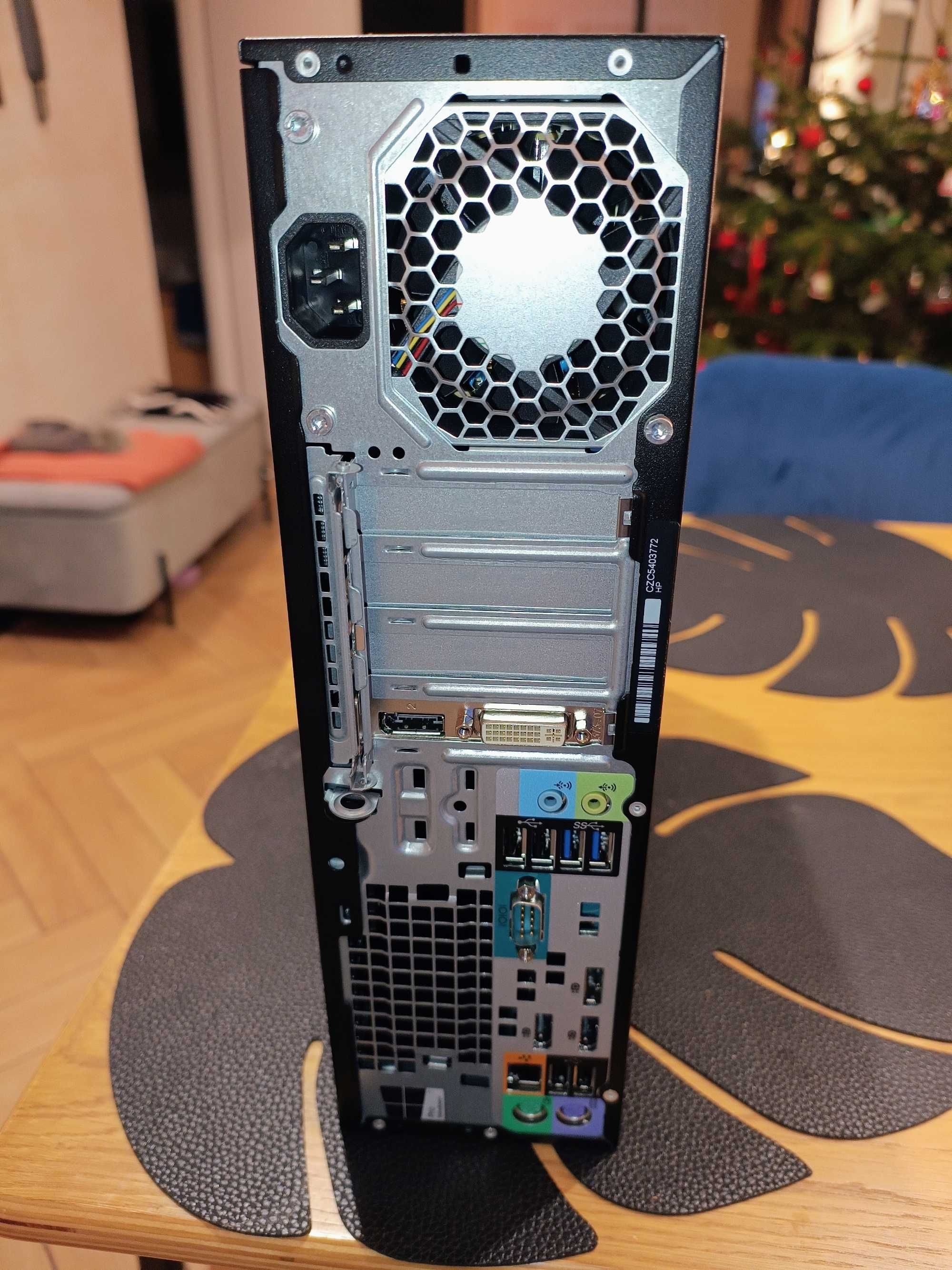 Komputer HP Z230  500GB 12GB Q620 + monitor LCD Dell